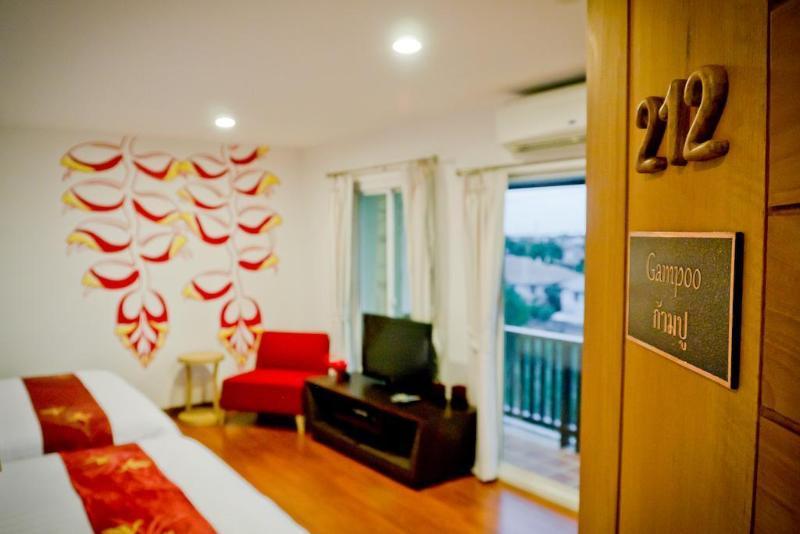 Bussaba Suvarnabhumi Airport Hotel