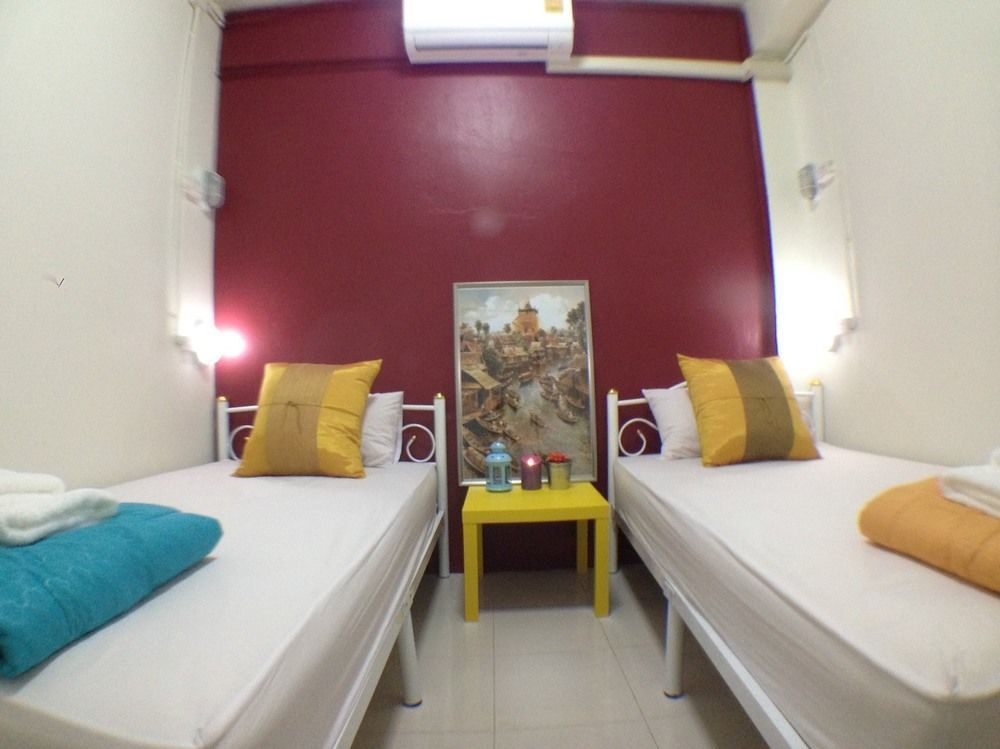 Station Hostel *
