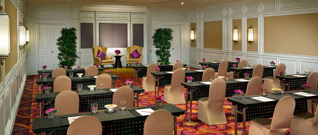 Dusit Thani