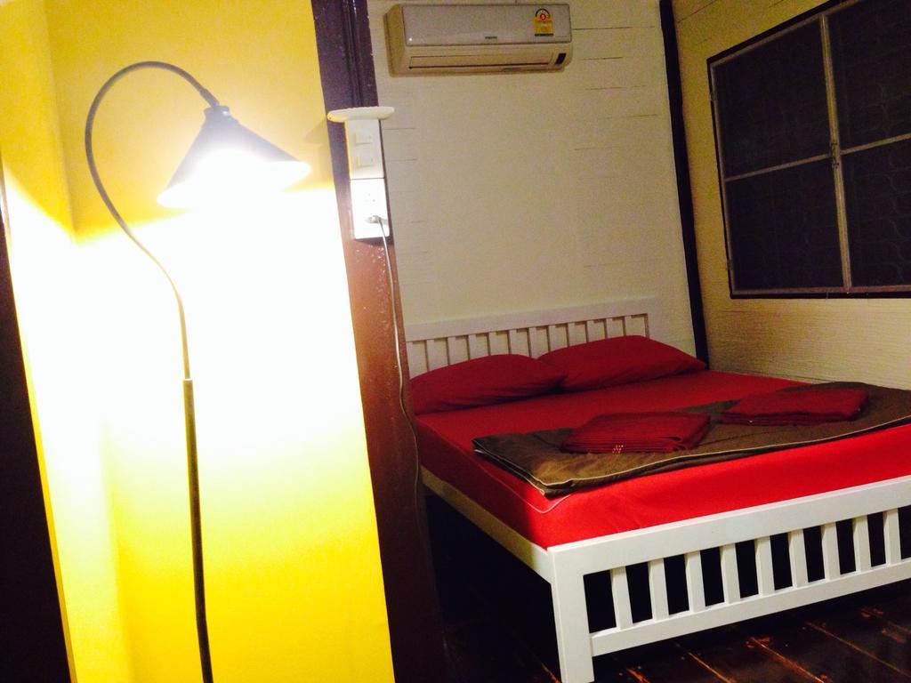 Viman Hostel *