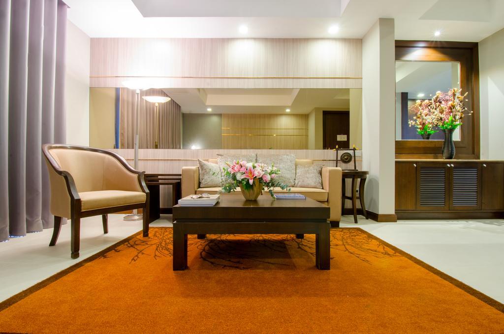 Grand Mercure Asoke 5*