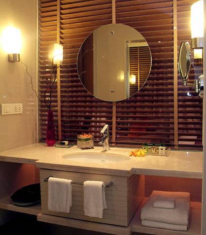 Courtyard By Marriott Bangkok