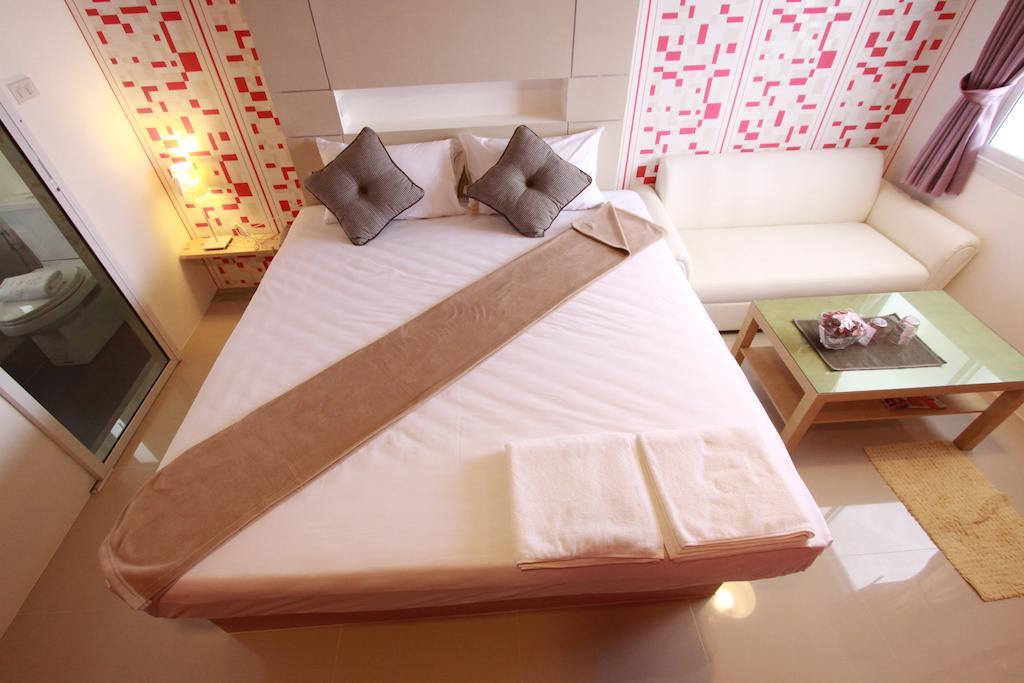 Hotel Bearing26