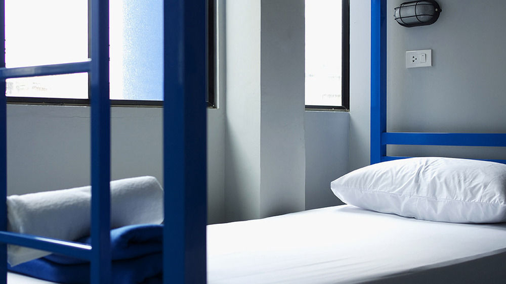 Loftel Station Hostel *