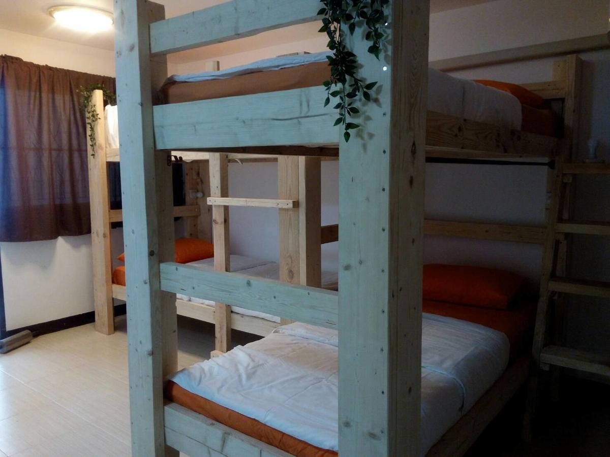 Guest house Taina's Sukhumvit Bangkok
