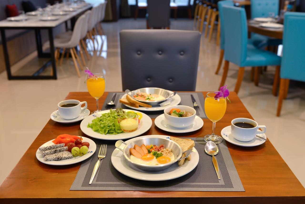 Hotel Siri Ratchada