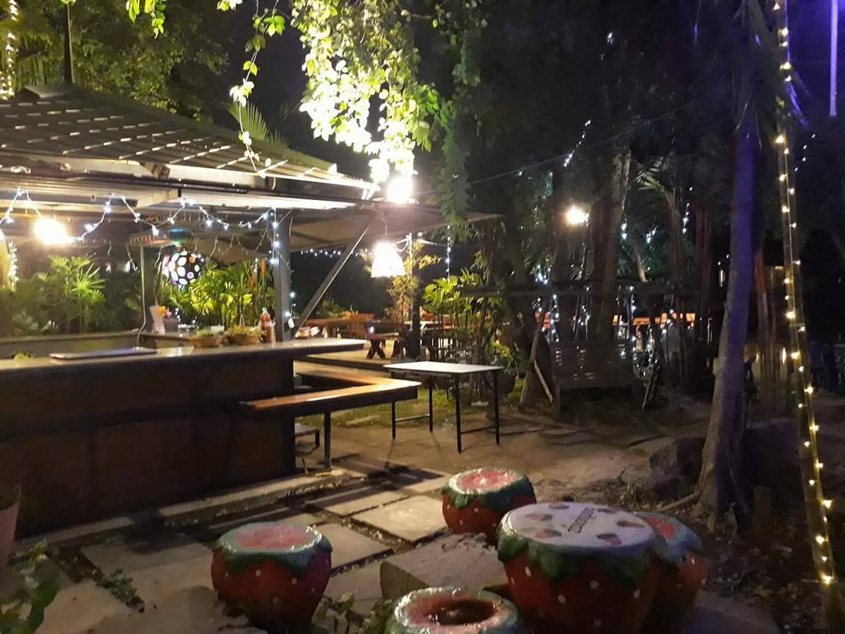 Tempat peranginan K.nai-romklao-ladkrabang *