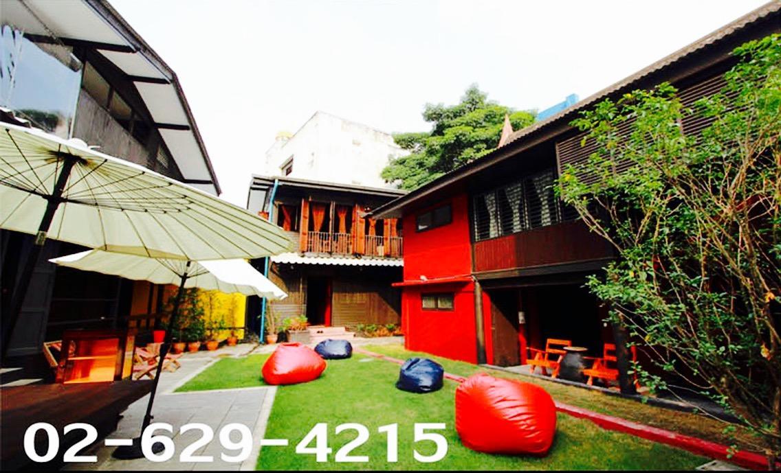 Viman Hostel *