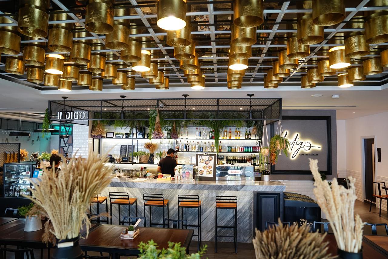Hotel 130 & Bangkok