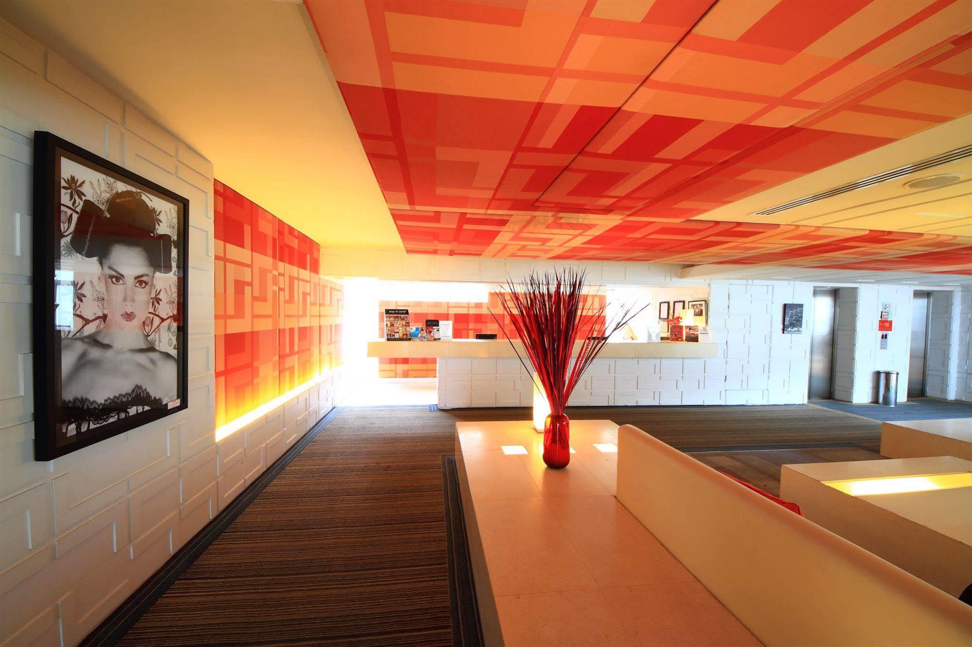 Hotel Le Fenix Sukhumvit 11