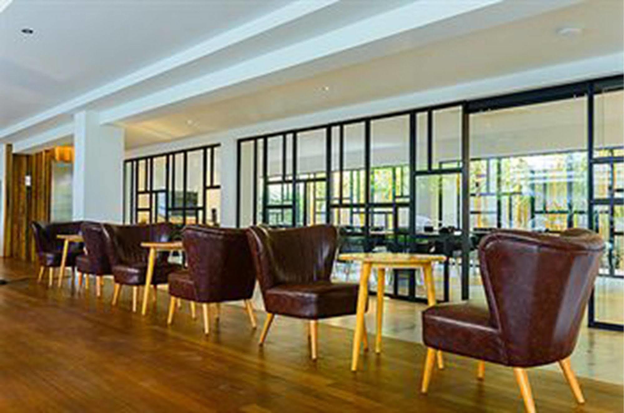 Uma Hotel