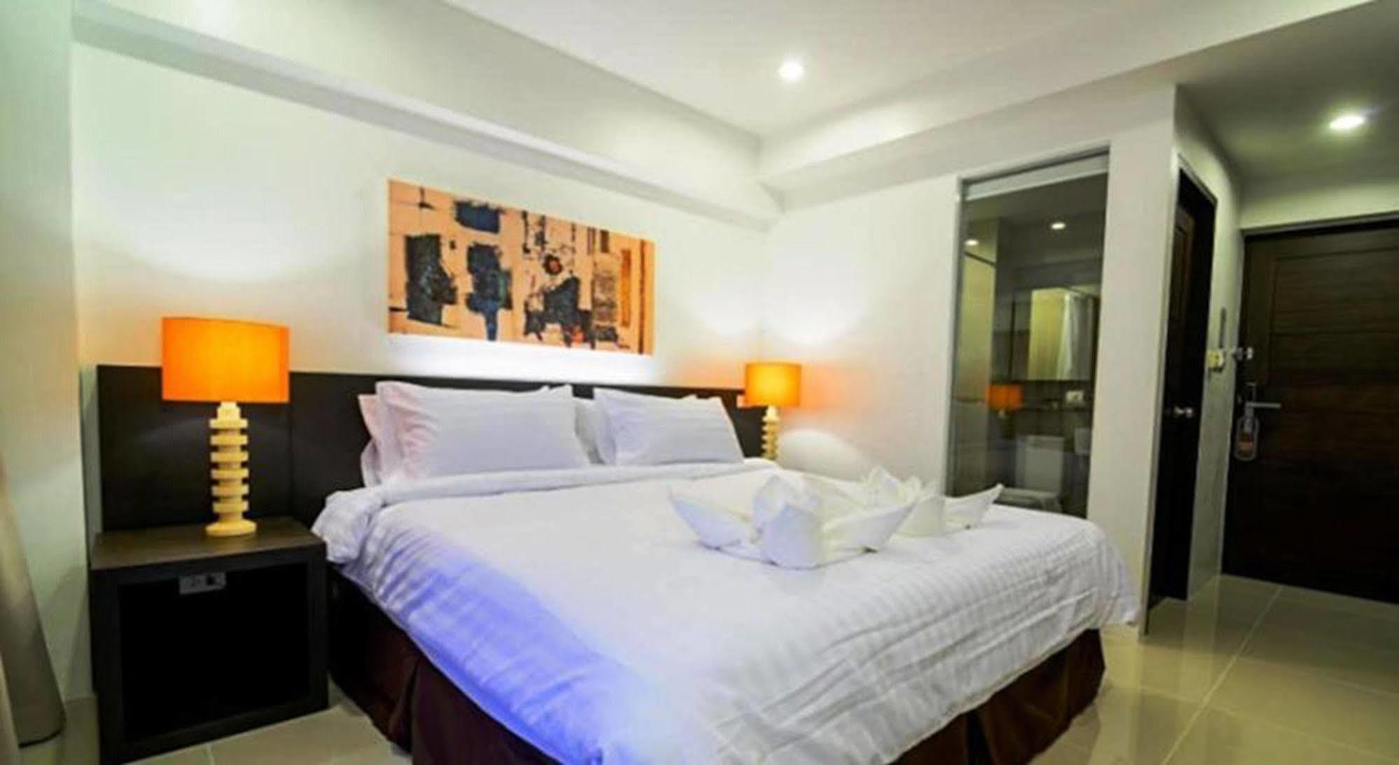 Uma Hotel 3*