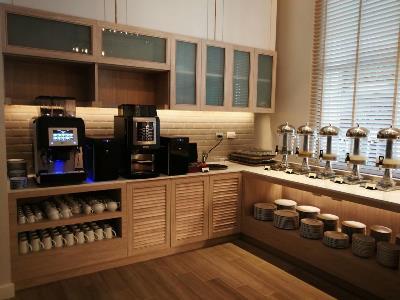 Hyatt Place Sukhumvit 24 Hotel Bangkok