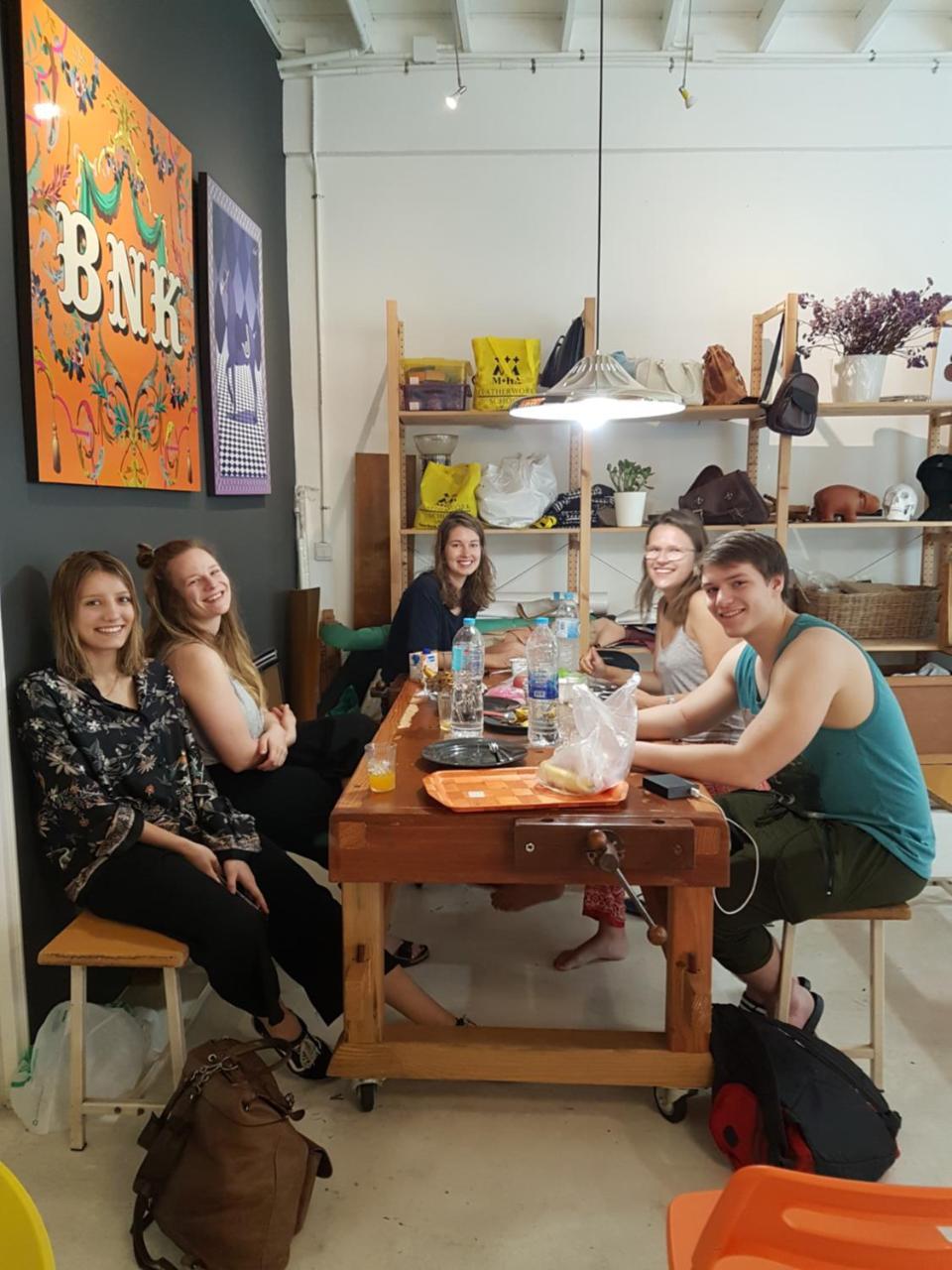 Wyh.boutique And Design Hostel *