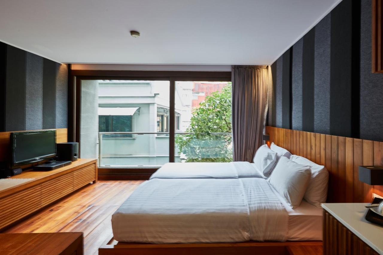 Luxx Langsuan - Sha 4*