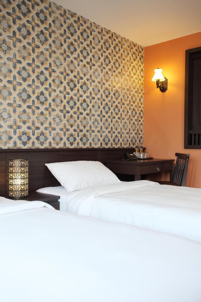 bahay-panuluyan Rambuttri Village Plaza 3*