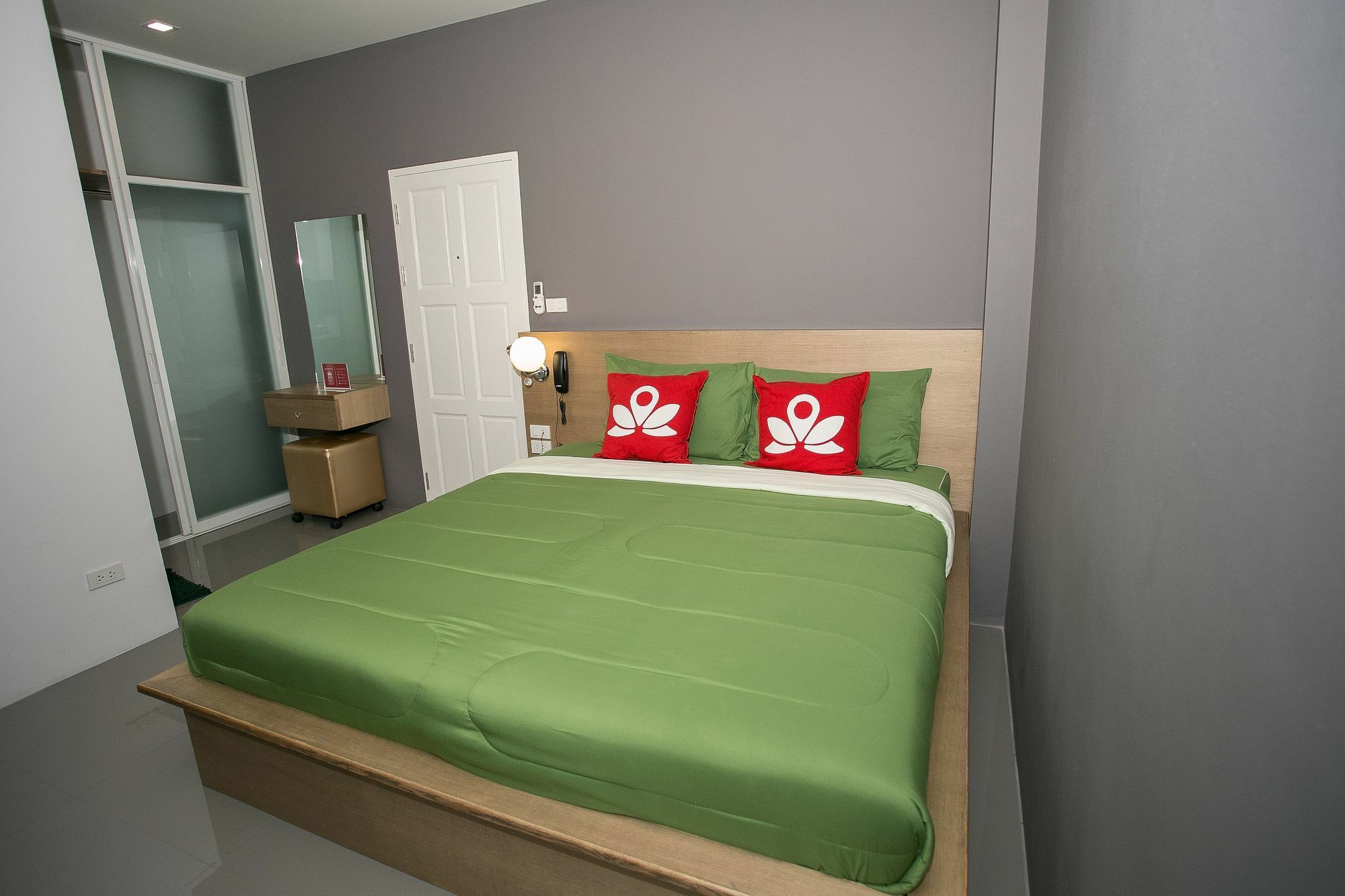 Oyo 127 D-well Hotel