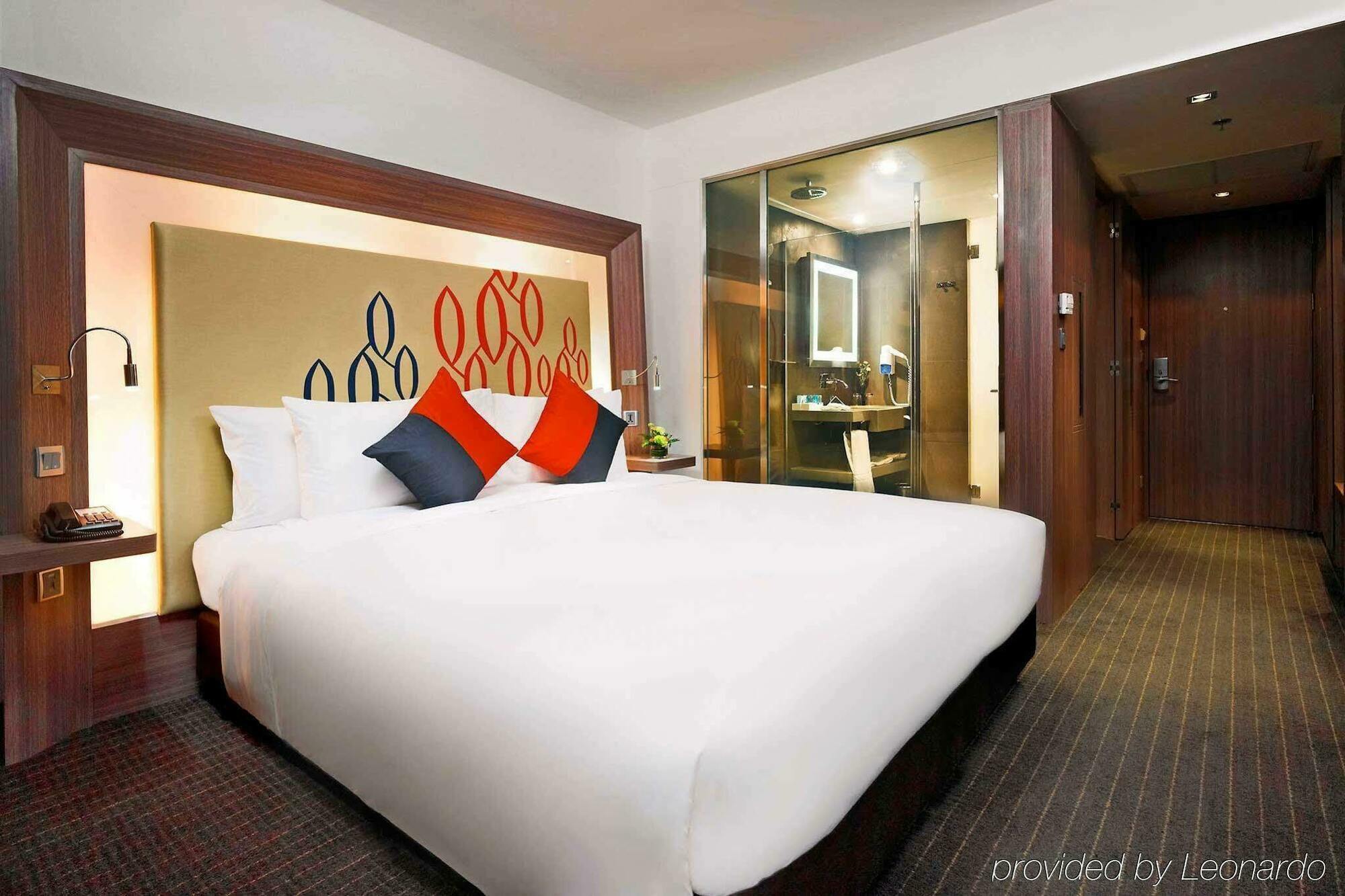 Hilton Garden Silom Hotel Bangkok