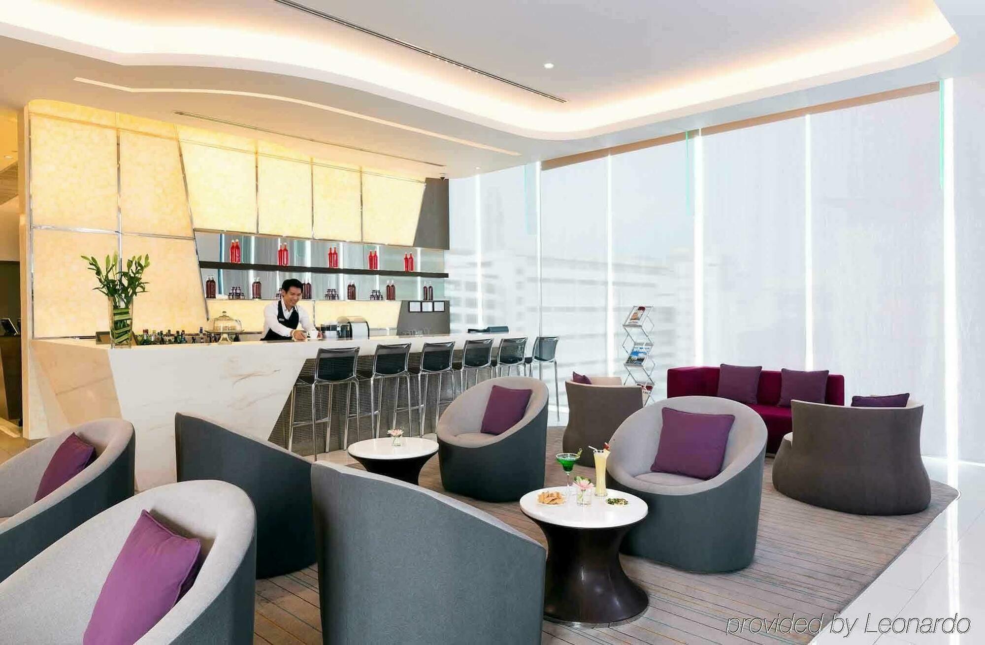 Hotel Mercure Siam 4*