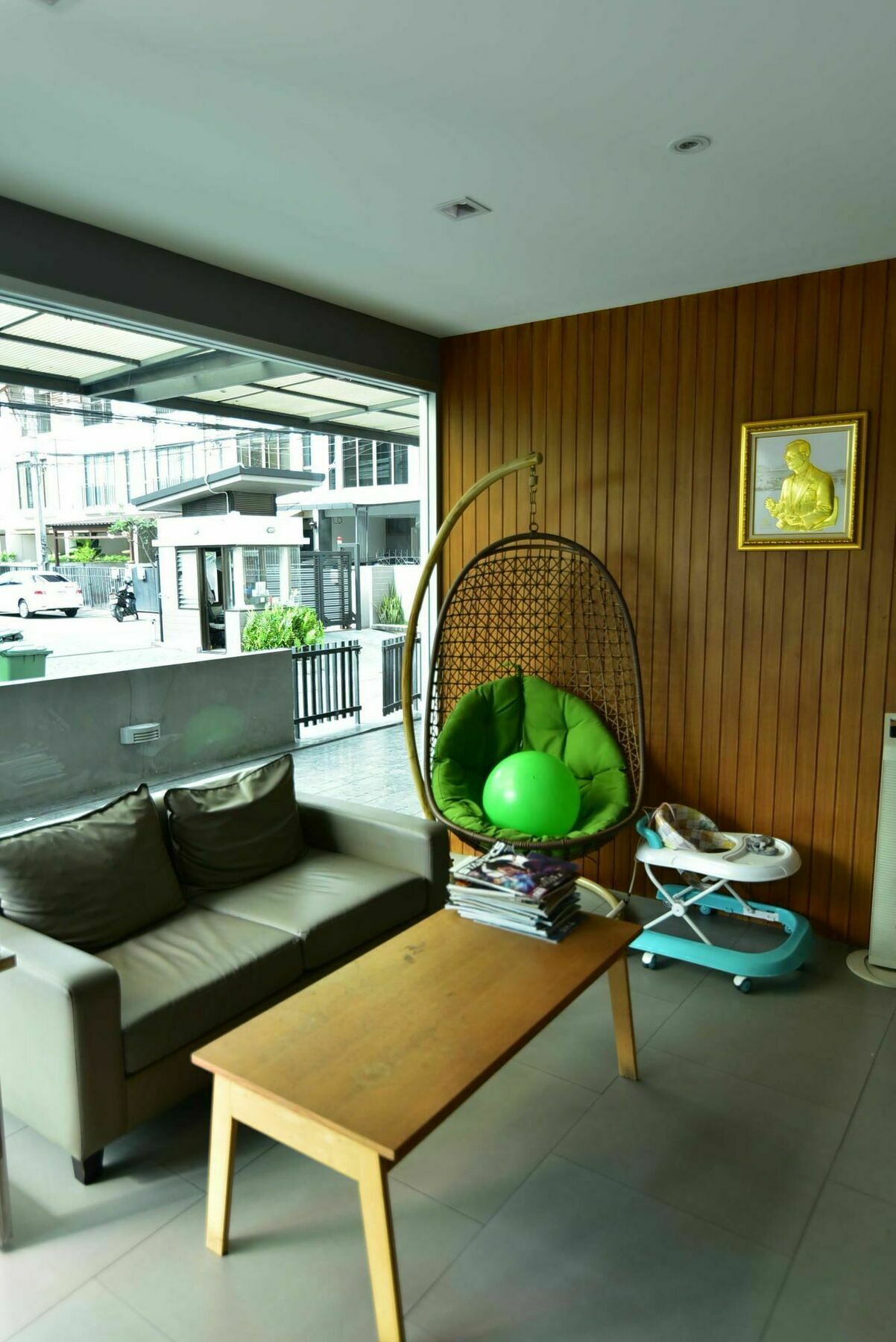 Mint Aparthotel