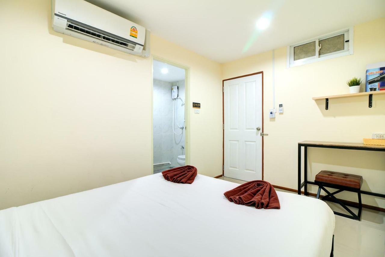 Red Pin 好运旅馆 Appartement Bangkok