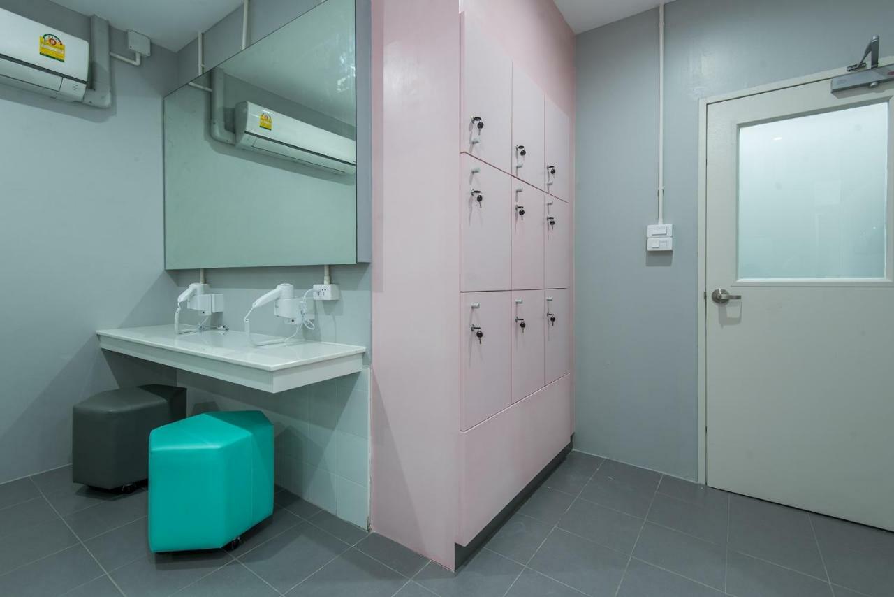Siam Stadium Hostel