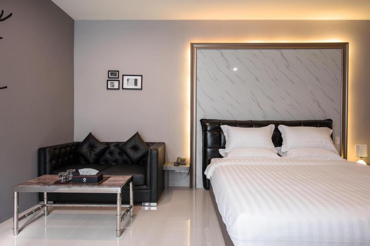 The Valen 3*
