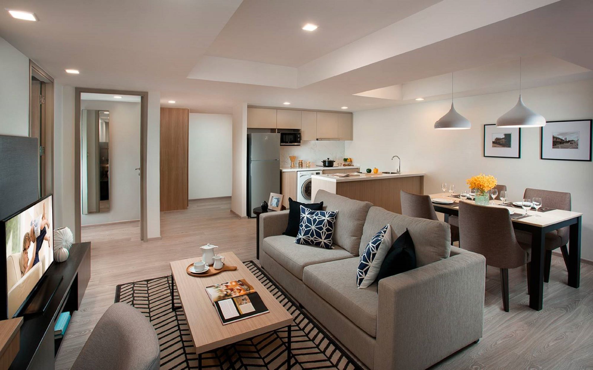 Apartment Somerset Ekamai