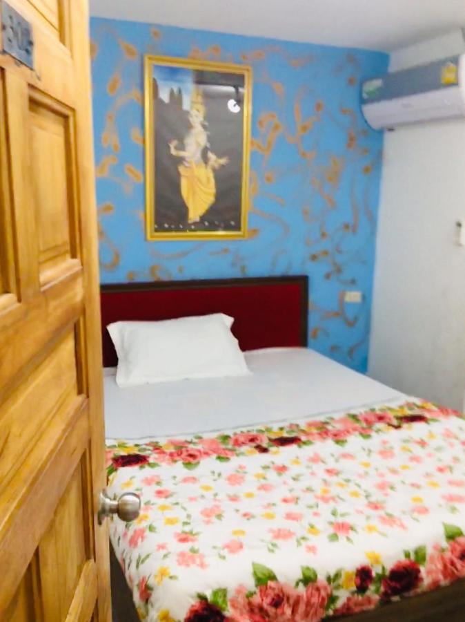 Rumah tetamu Papa Ji And Restaurant 2*
