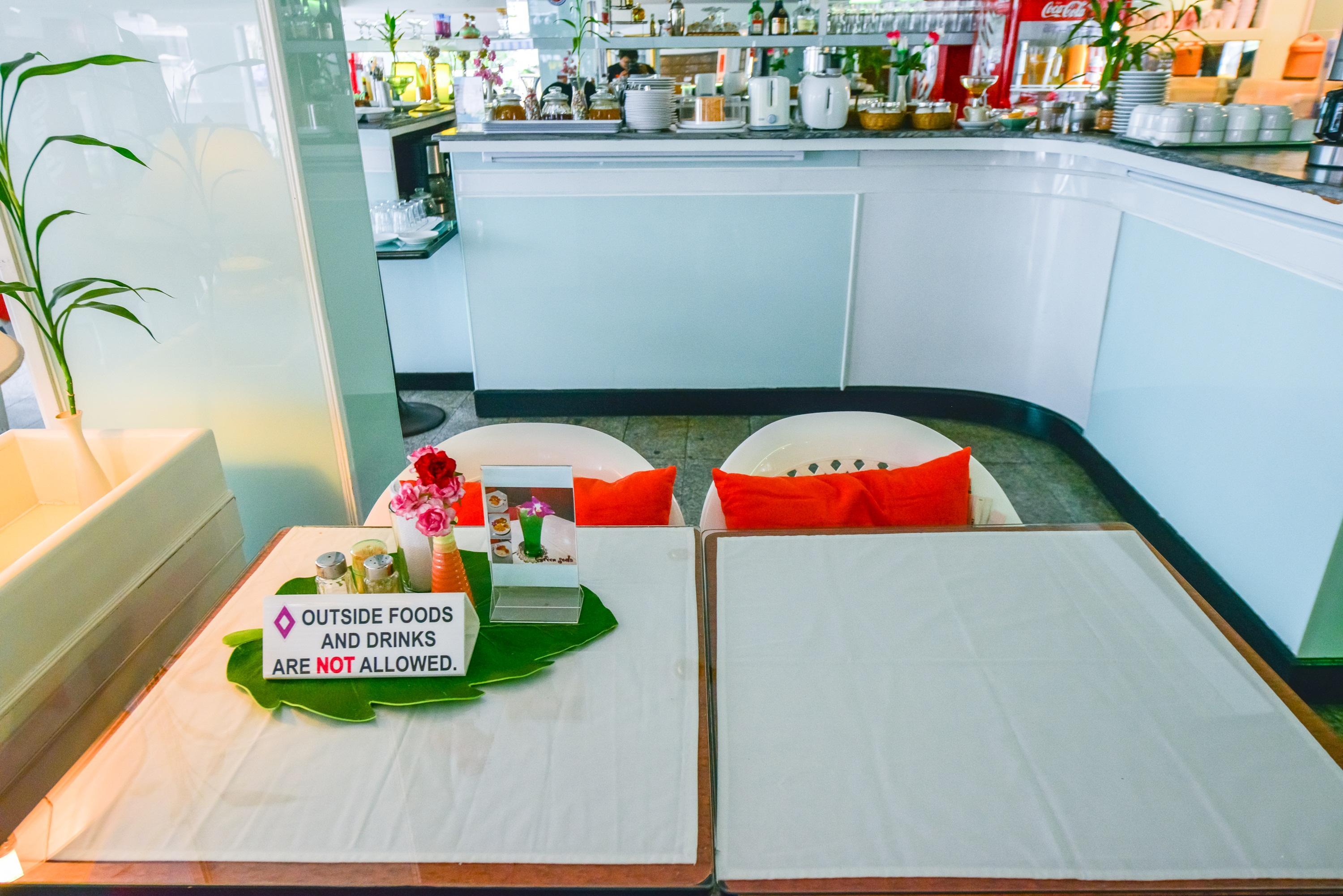 The House Hotel