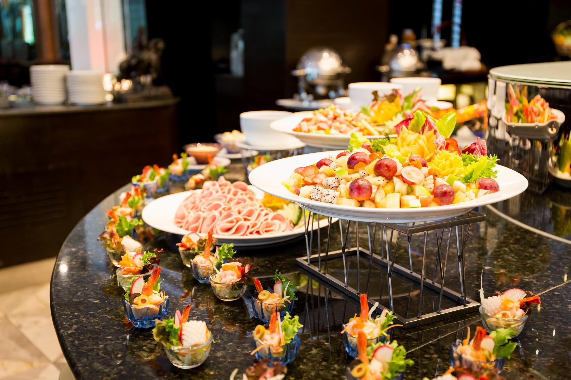 Ramada By Wyndham Chaophya Park Hotel