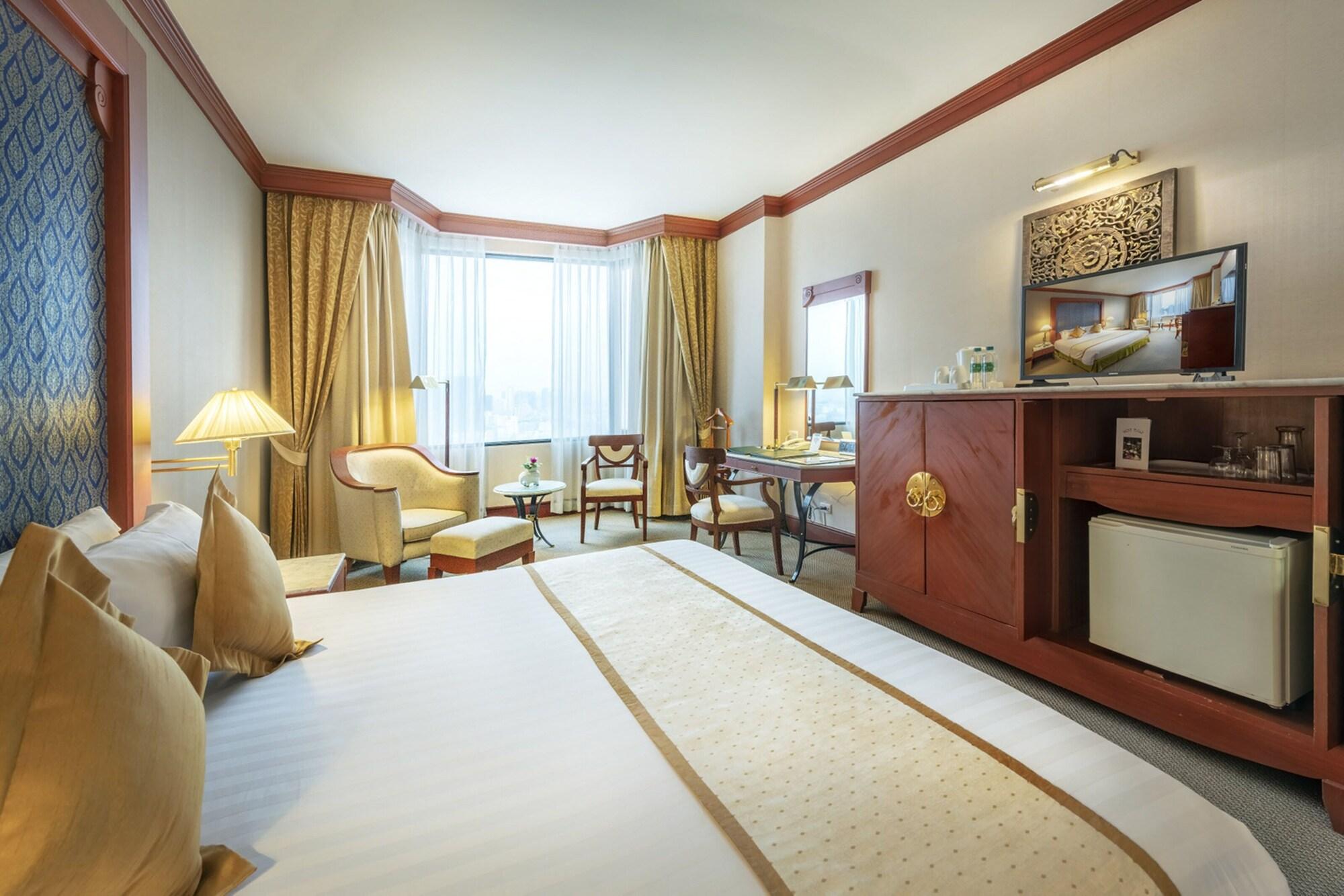 Ramada By Wyndham Chaophya Park 4* Bangkok