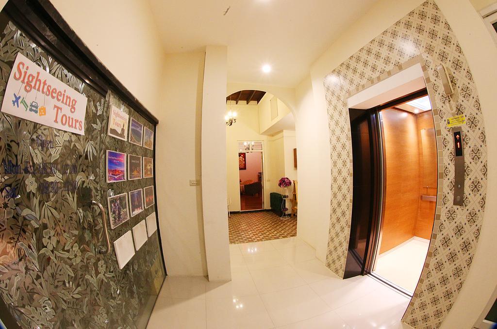 Bed & Breakfast The Myth - Sud Sathorn Bangkok
