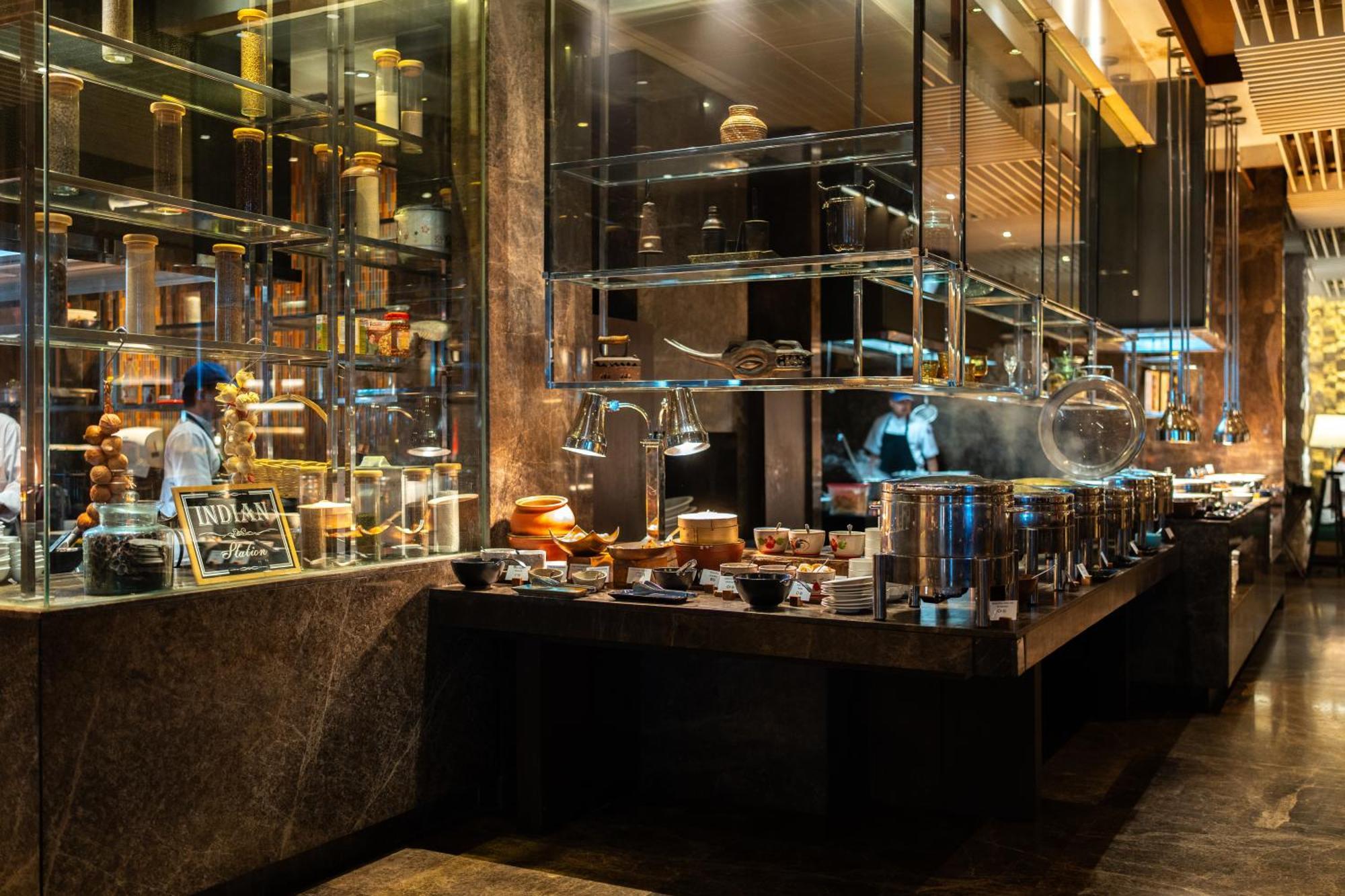 Radisson Blu Plaza Hotel