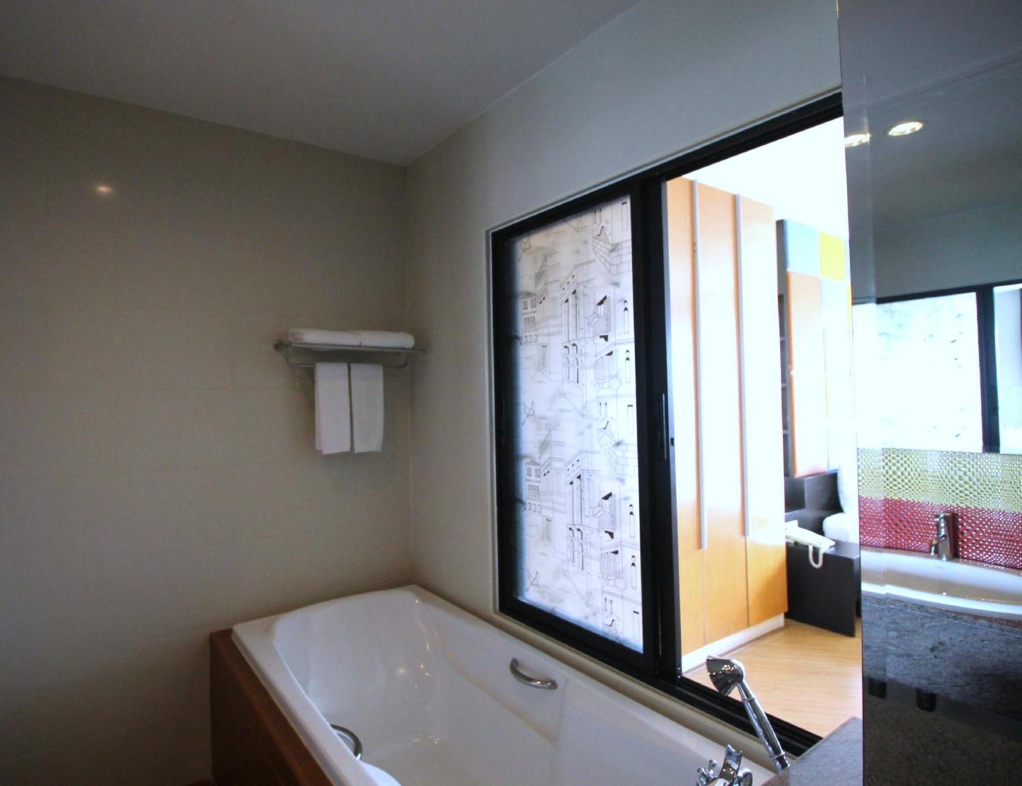 Hotel The Sunreno