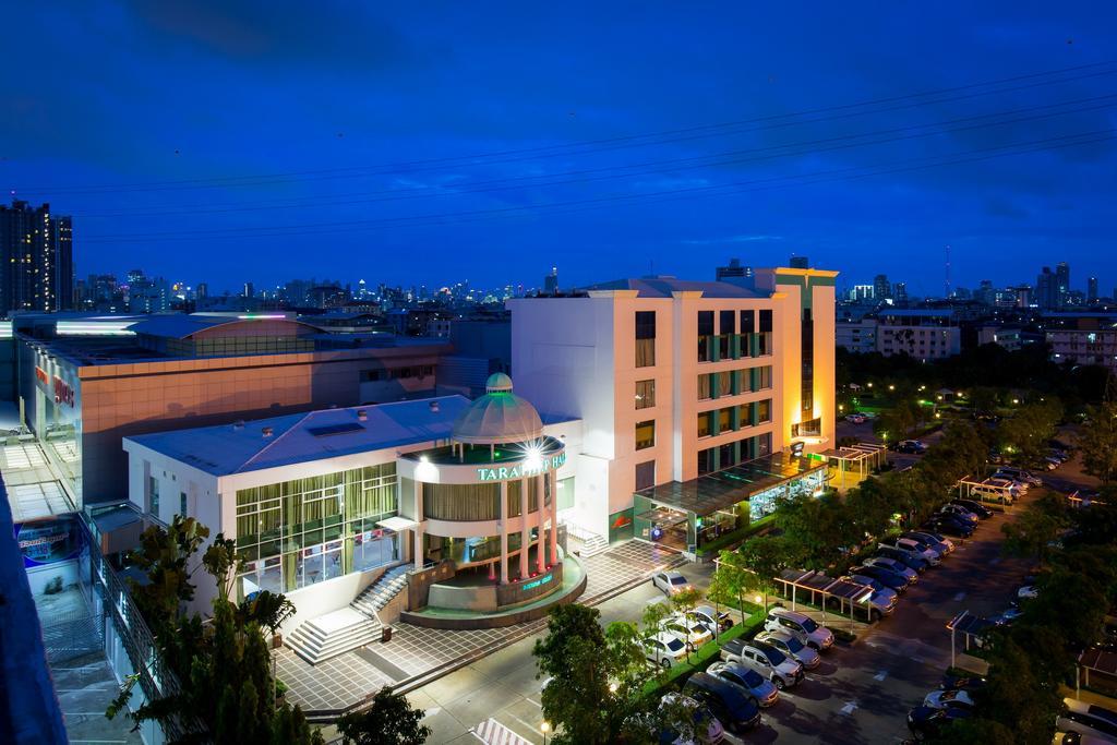 Ramada By Wyndham Chaophya Park 4*