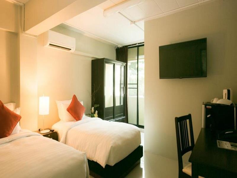 Annex Lumpini Hotel