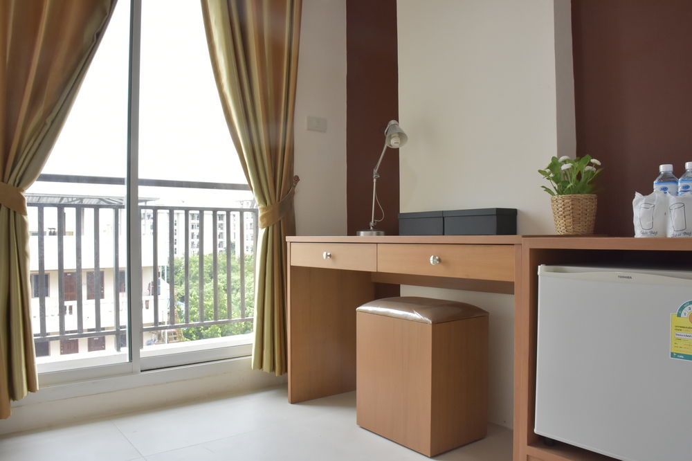 Nrv Place Aparthotel 3*