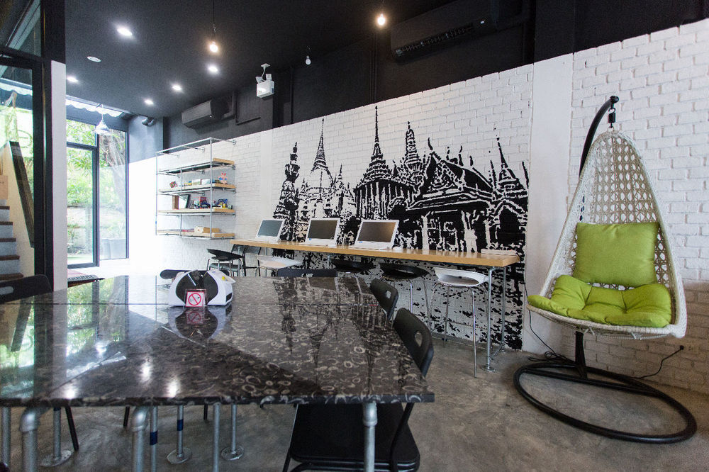 The Cube Silom Hostel Bangkok