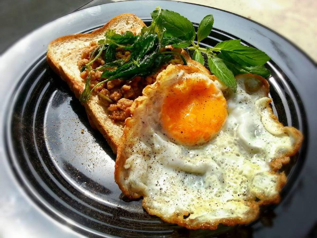 The Myth - Sud Sathorn Bed & Breakfast Bangkok