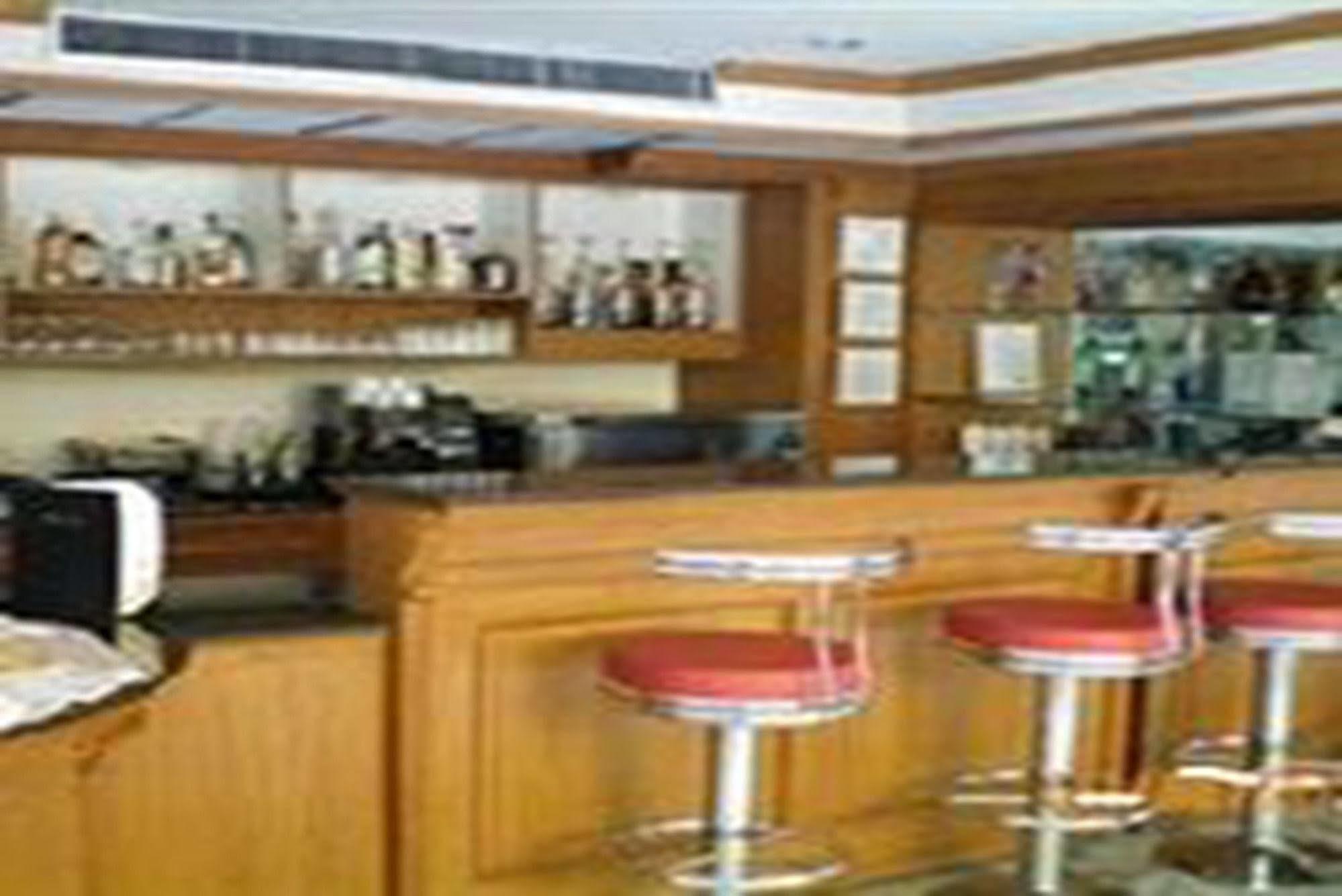 Pj Watergate 3*