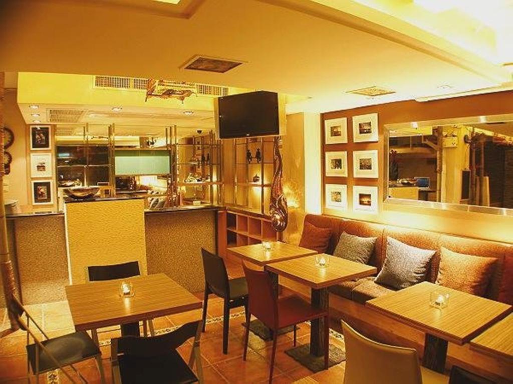 Collection O Diamond House Khaosan