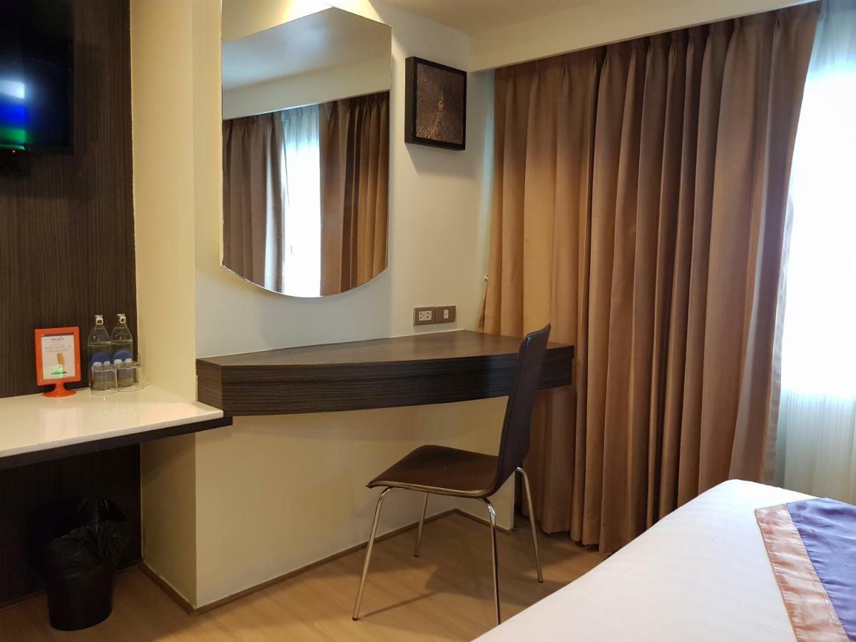 Studio Sukhumvit 11