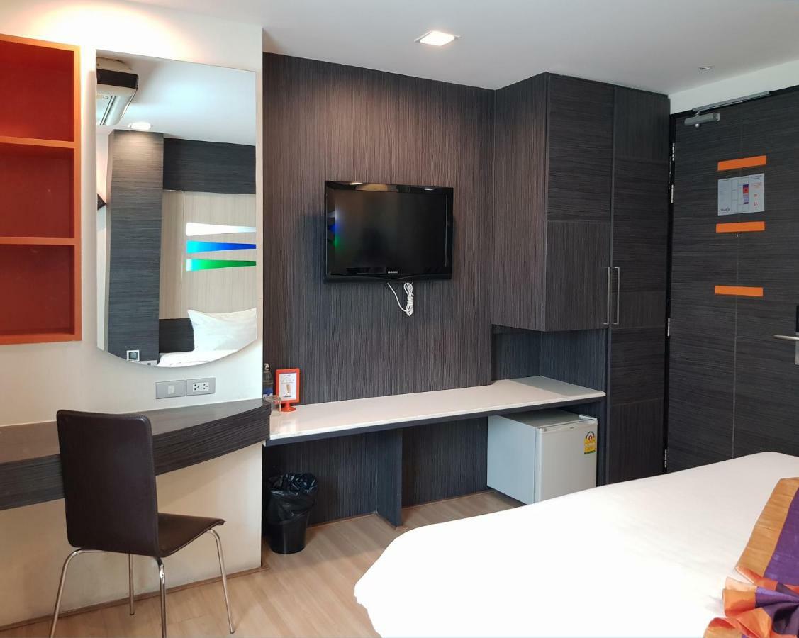 Hotel Studio Sukhumvit 11 3*
