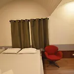 Tiny Hut Resort