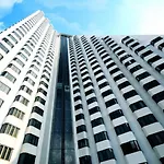 Omni Tower Cozy Apartment Near Nana Bts
