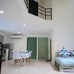 Baan Khun Pra Duplex Rm3 Bangkok