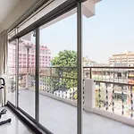 Oyo 537 Na Banglampoo Hotel