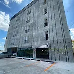 Newman Hotel Donmuaeng