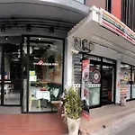 Siam Stadium Hostel